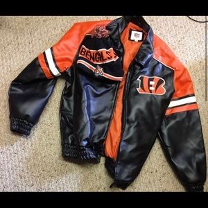 Bangles leather jacket and matching hat